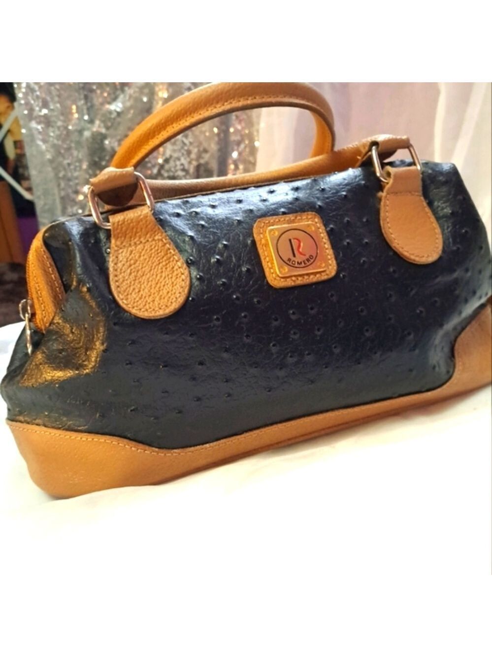 Vintage Romero Ostrich and Leather Handbag. Shoulder. Trending. - Picture 4 of 10